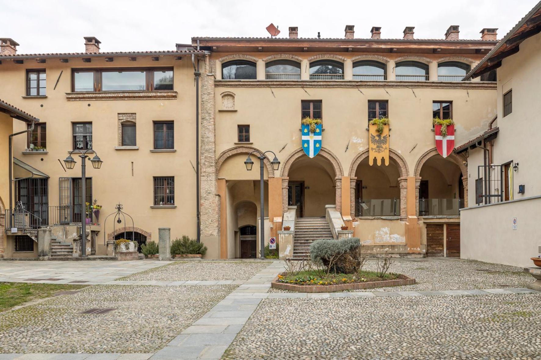 Appartamento Palazzo Dei Duchi Avigliana Exterior photo